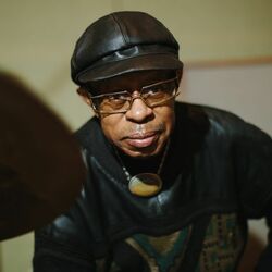 Picture of Louis Hayes