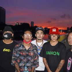 Picture of 1096 Gang