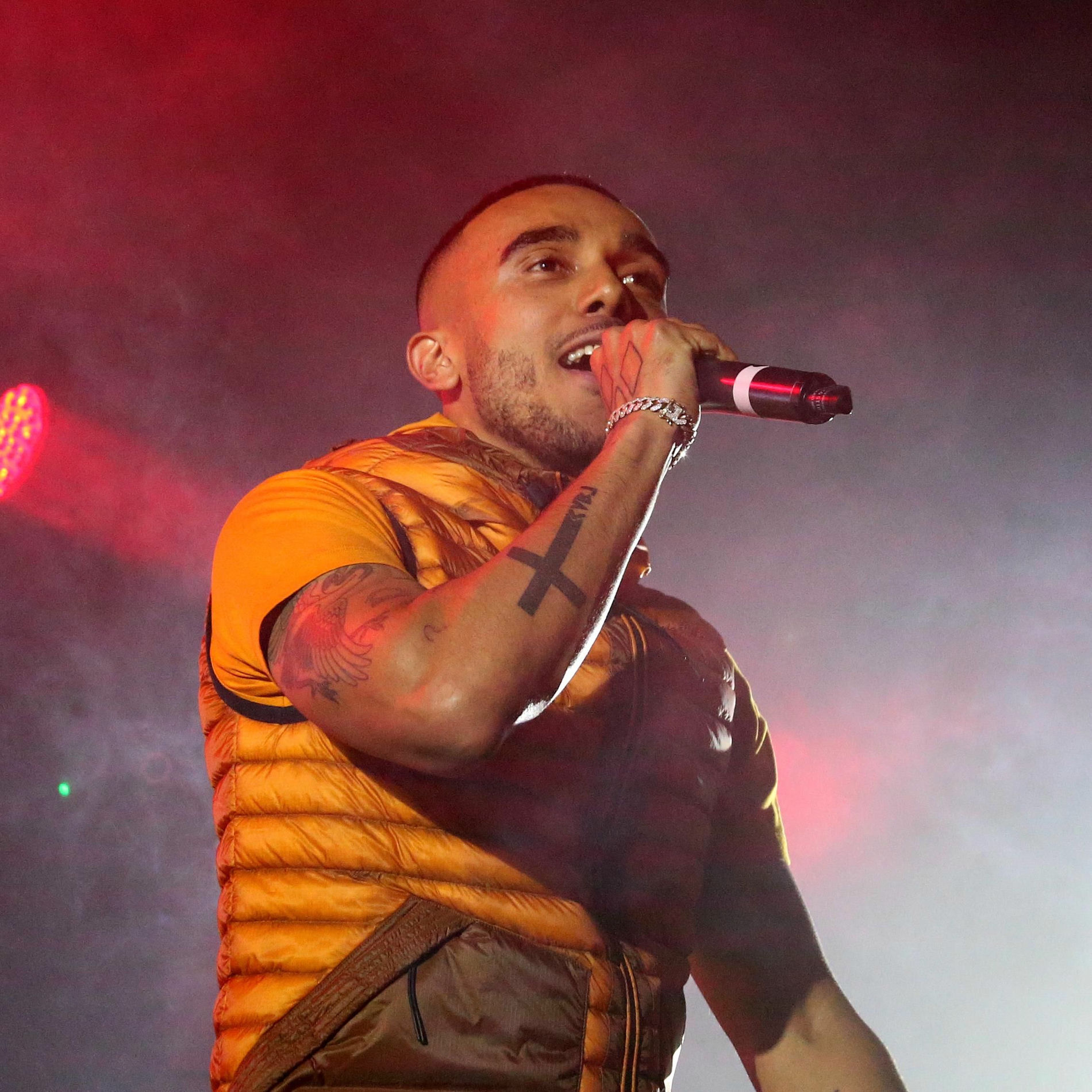 Artist picture of Bru-C