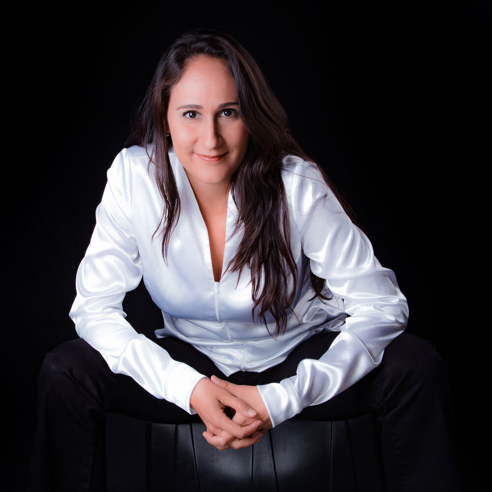 Picture of Simone Menezes