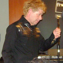 Roberto Leal