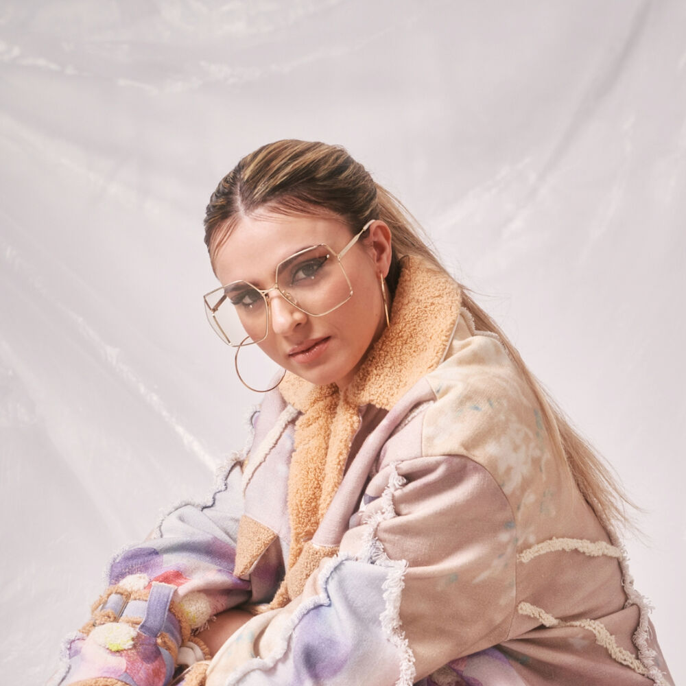 Picture of DELA