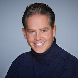 Picture of Danny De Munk