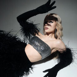Picture of Eva Timush