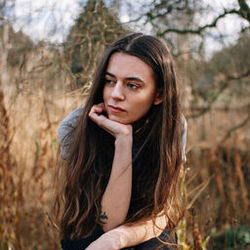 Picture of Aislin Evans