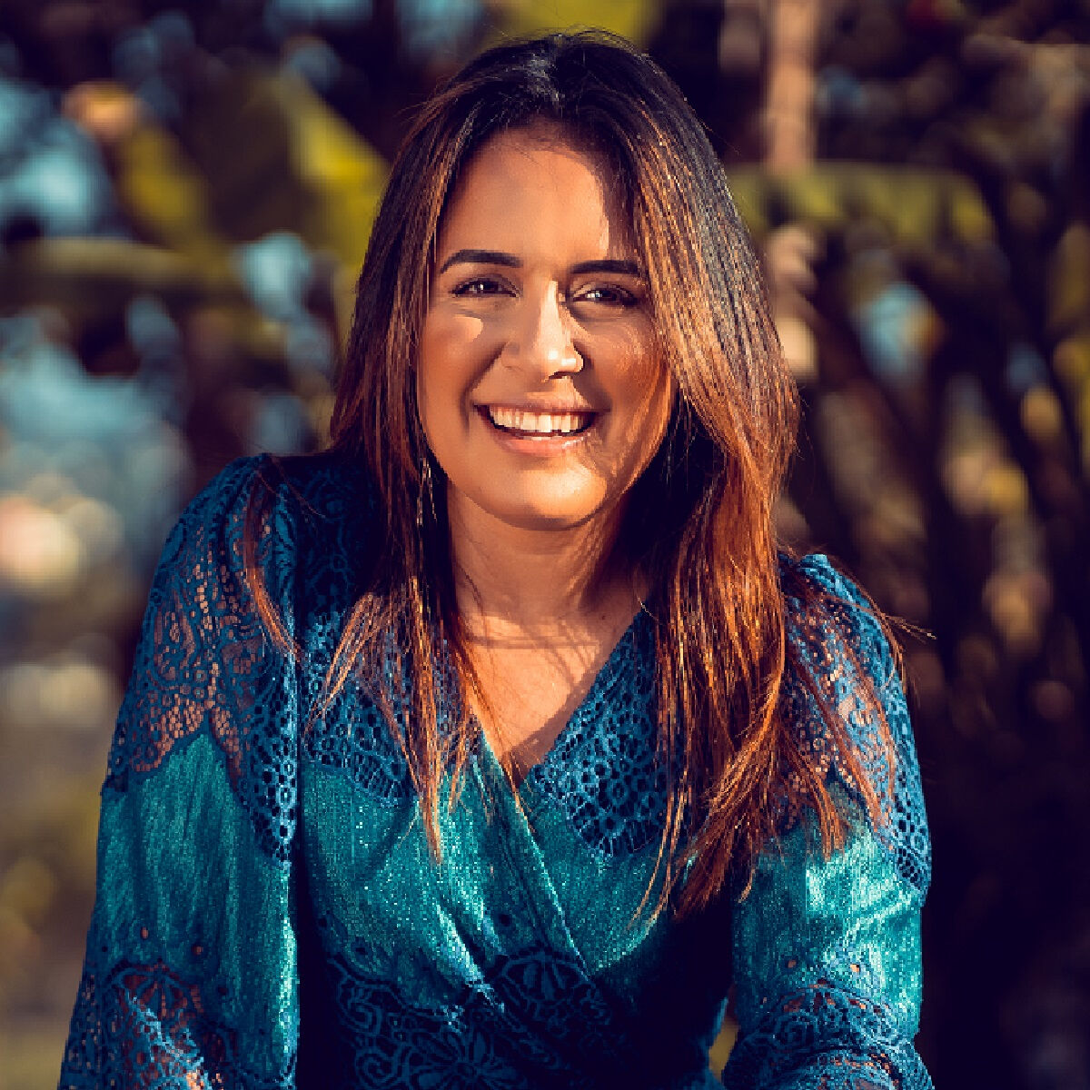 Artist picture of Mayra Carvalho