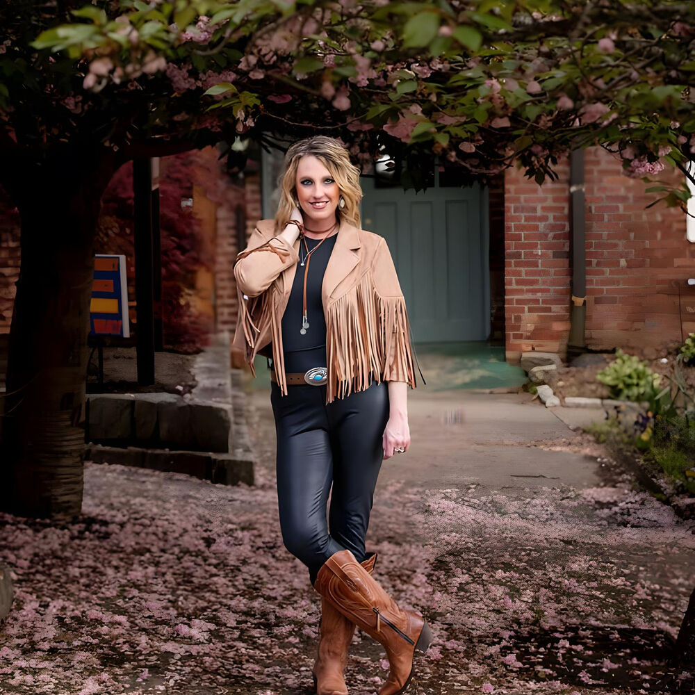 Picture of Amanda Cook