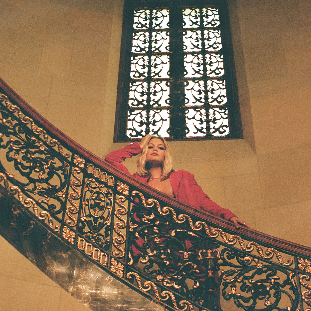 Artist picture of Olivia Holt