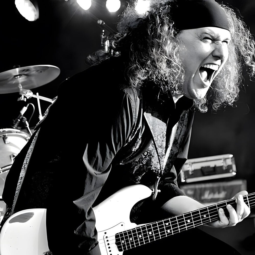 Picture of Julian Sas