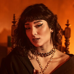 Picture of Yas