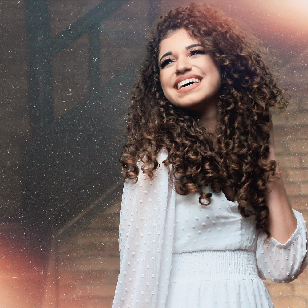 Picture of Rebeka lira