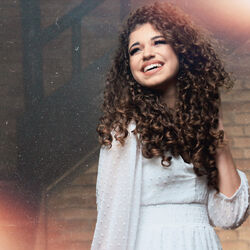 Picture of Rebeka lira