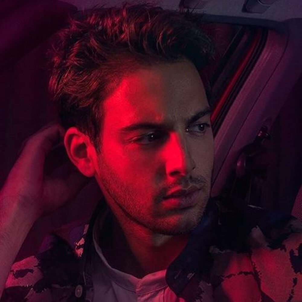 Picture of Darin