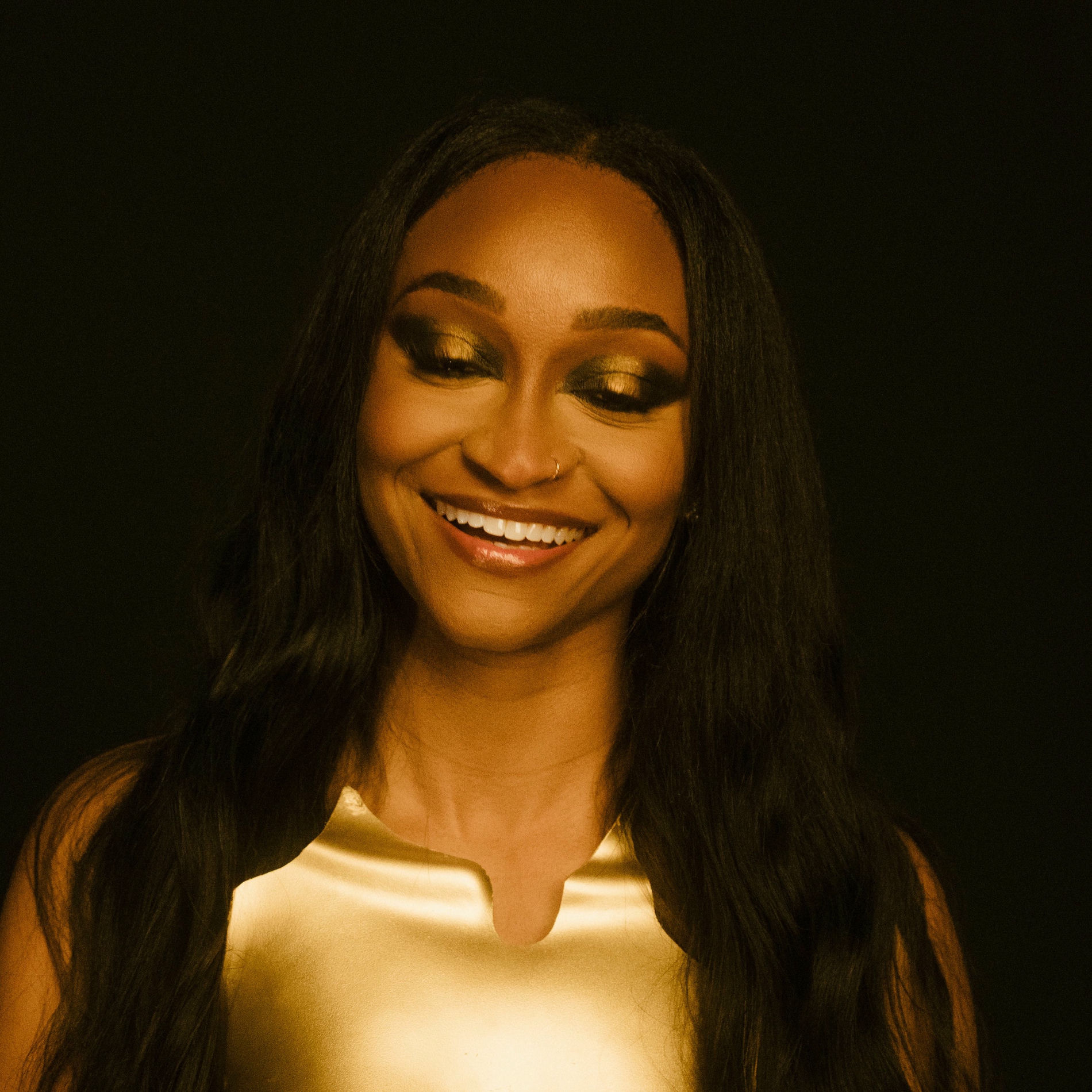 Artist picture of King Sis