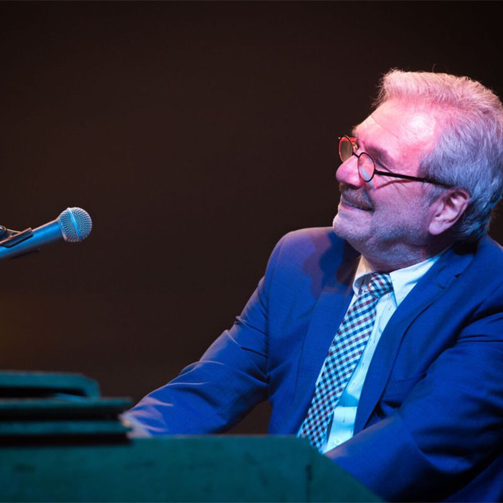 Picture of Andrè Brasseur