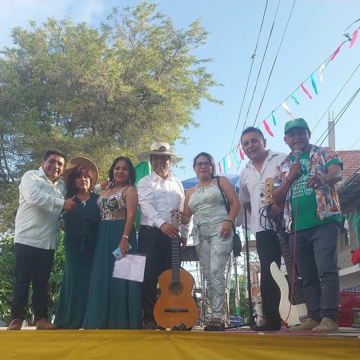 Manzanita y su Conjunto