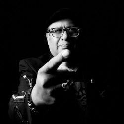 Picture of Armando Palomas