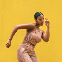 Picture of Mayra Andrade