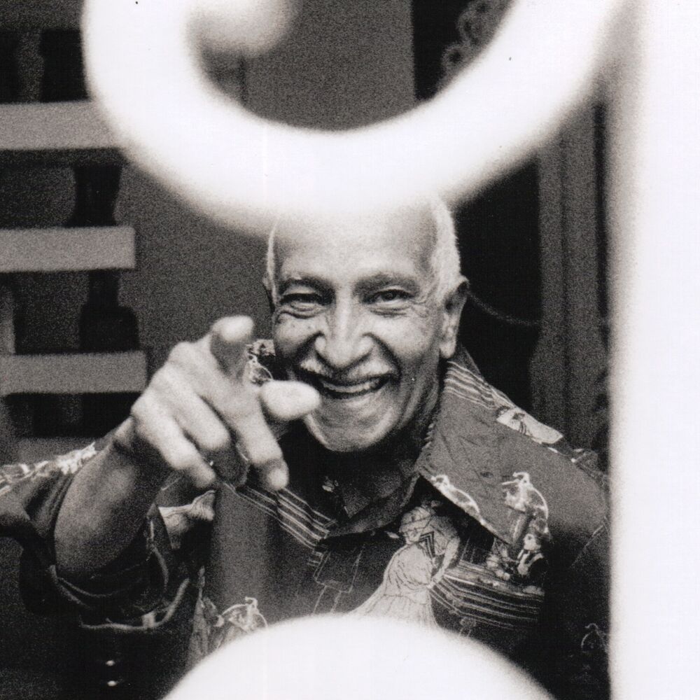 Picture of Rubén González