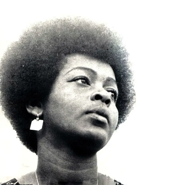 Phyllis Dillon