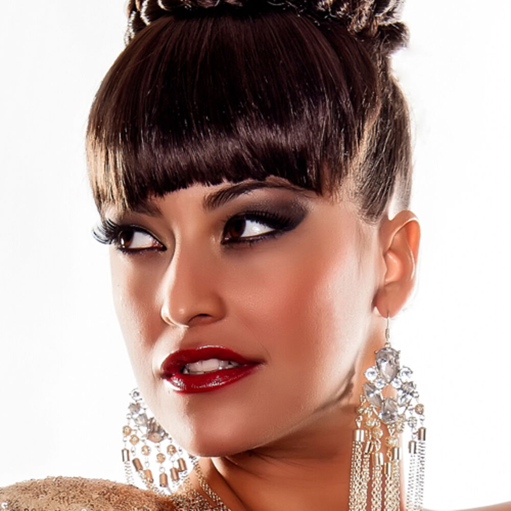 Picture of Nuria Swan