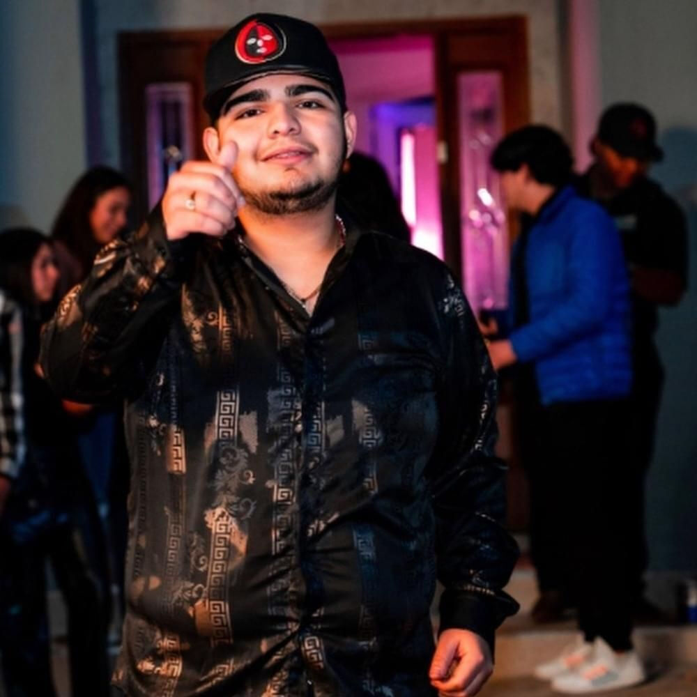 Picture of Chuy Montana