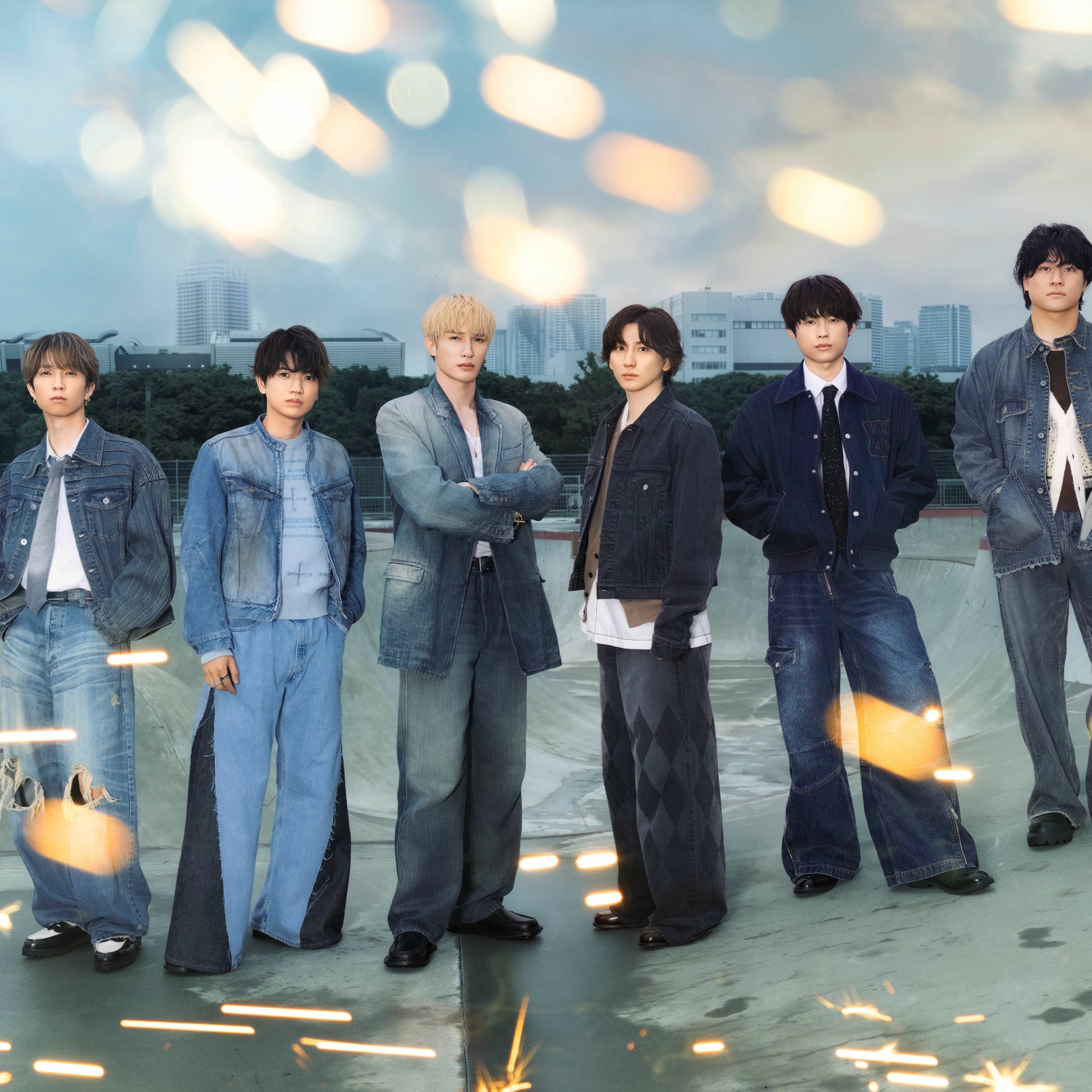 SixTONES KYRA SixTONES: albums, songs, concerts | Deezer