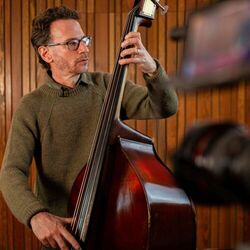 Picture of Larry Grenadier