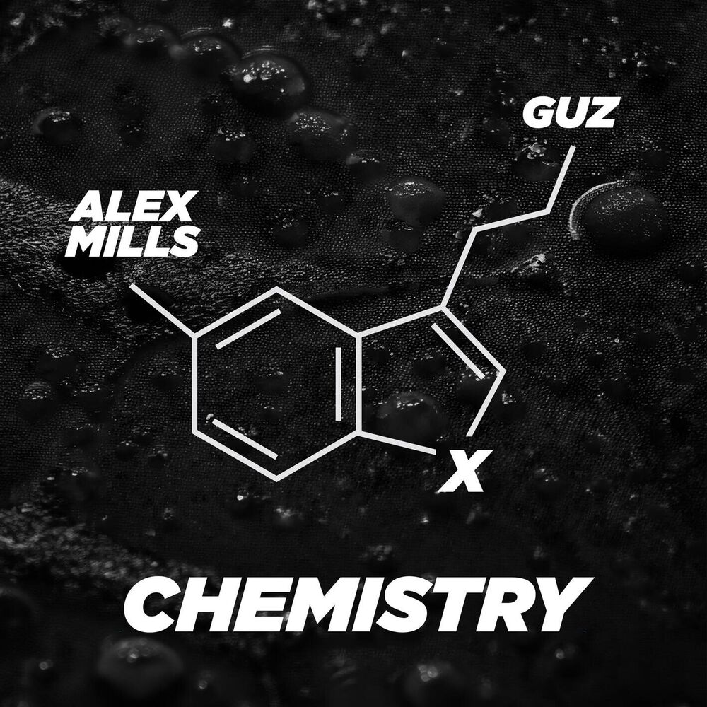 Picture of Alex Mills