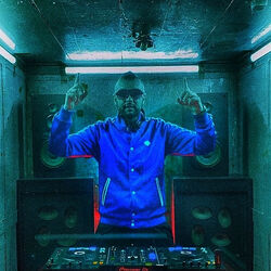 Picture of DJ Shone