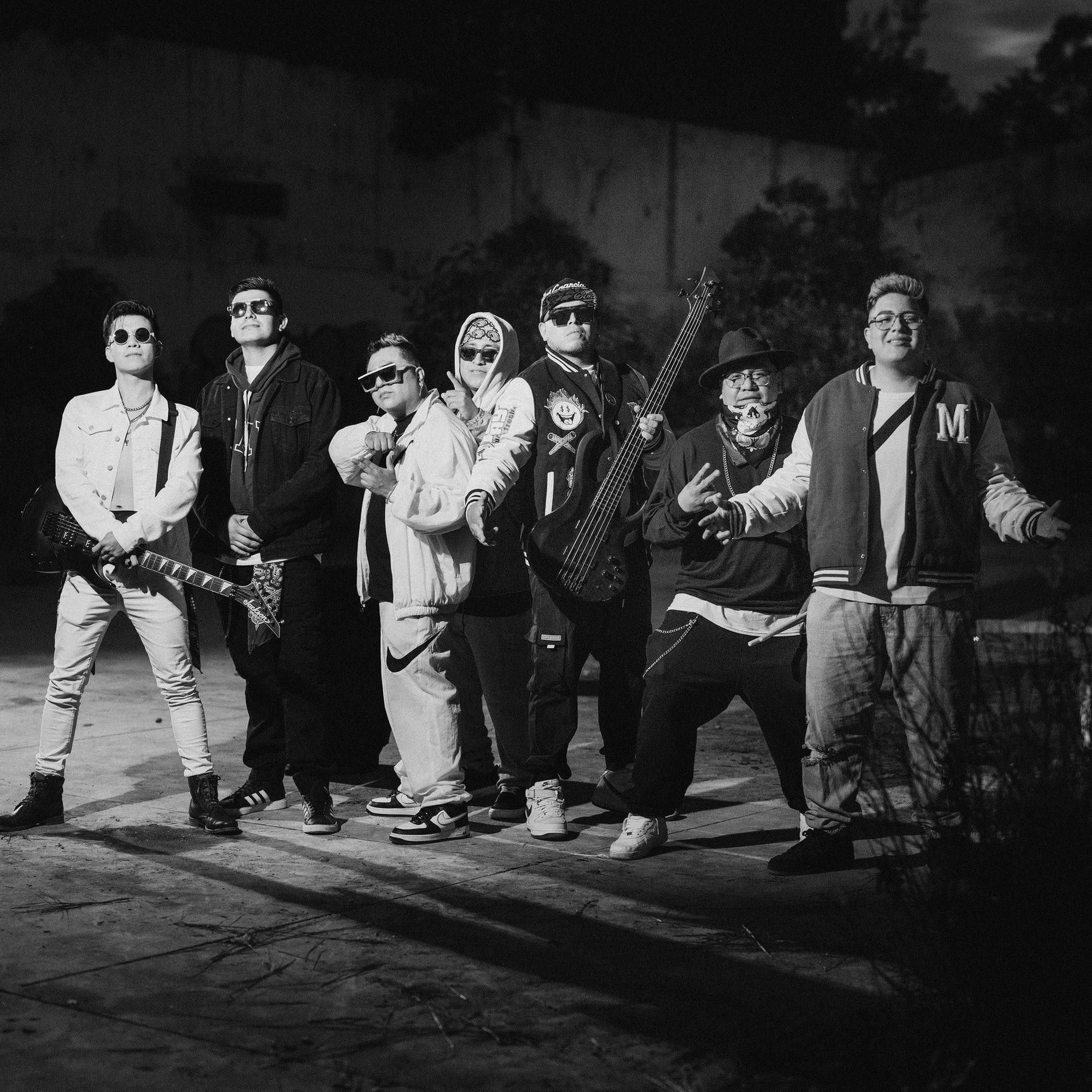 Artist picture of Grupo Cumbia Nova