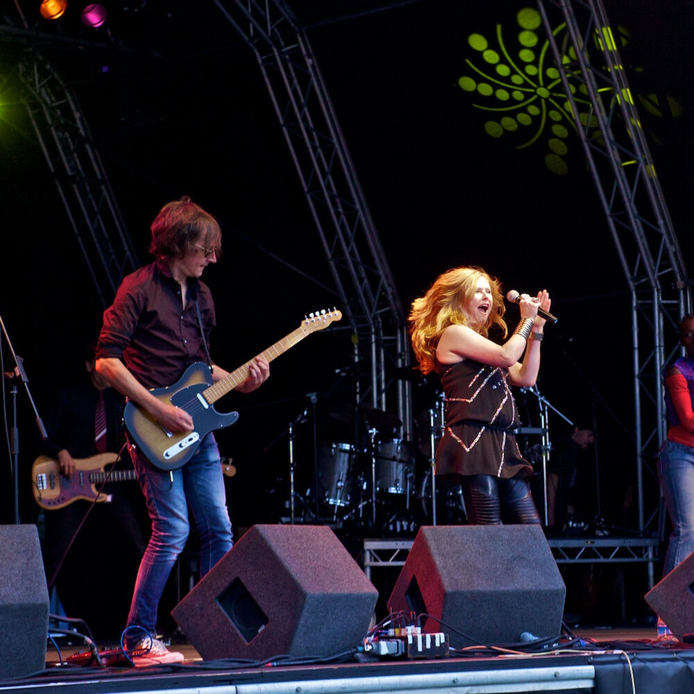 Picture of T'pau