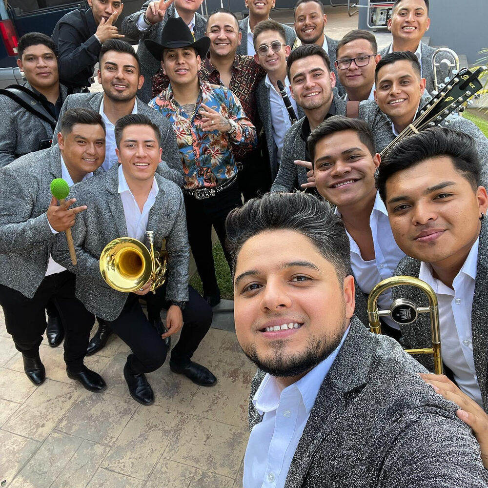 Picture of Banda La Fugitiva De Mike Miramontes