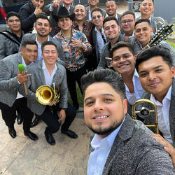 Picture of Banda La Fugitiva De Mike Miramontes