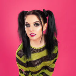 Picture of Emma Blackery