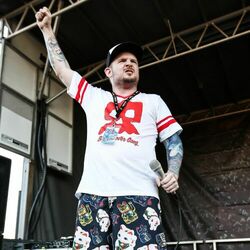 Picture of Mac Lethal