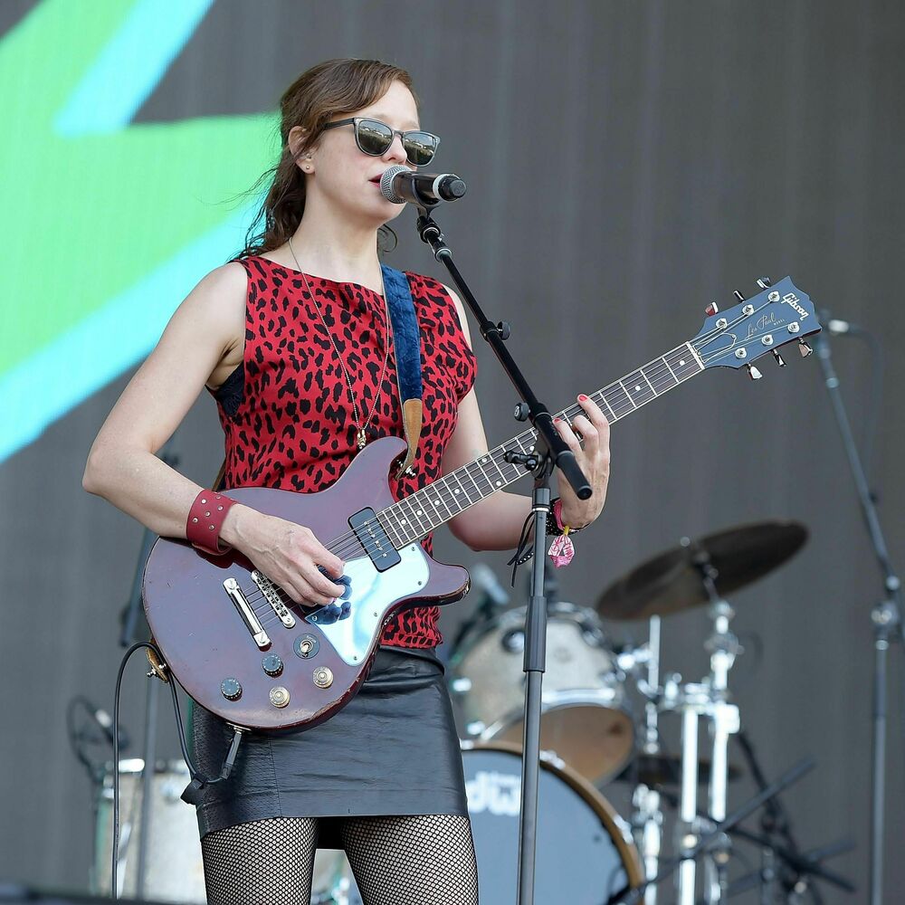 Picture of Mary Timony