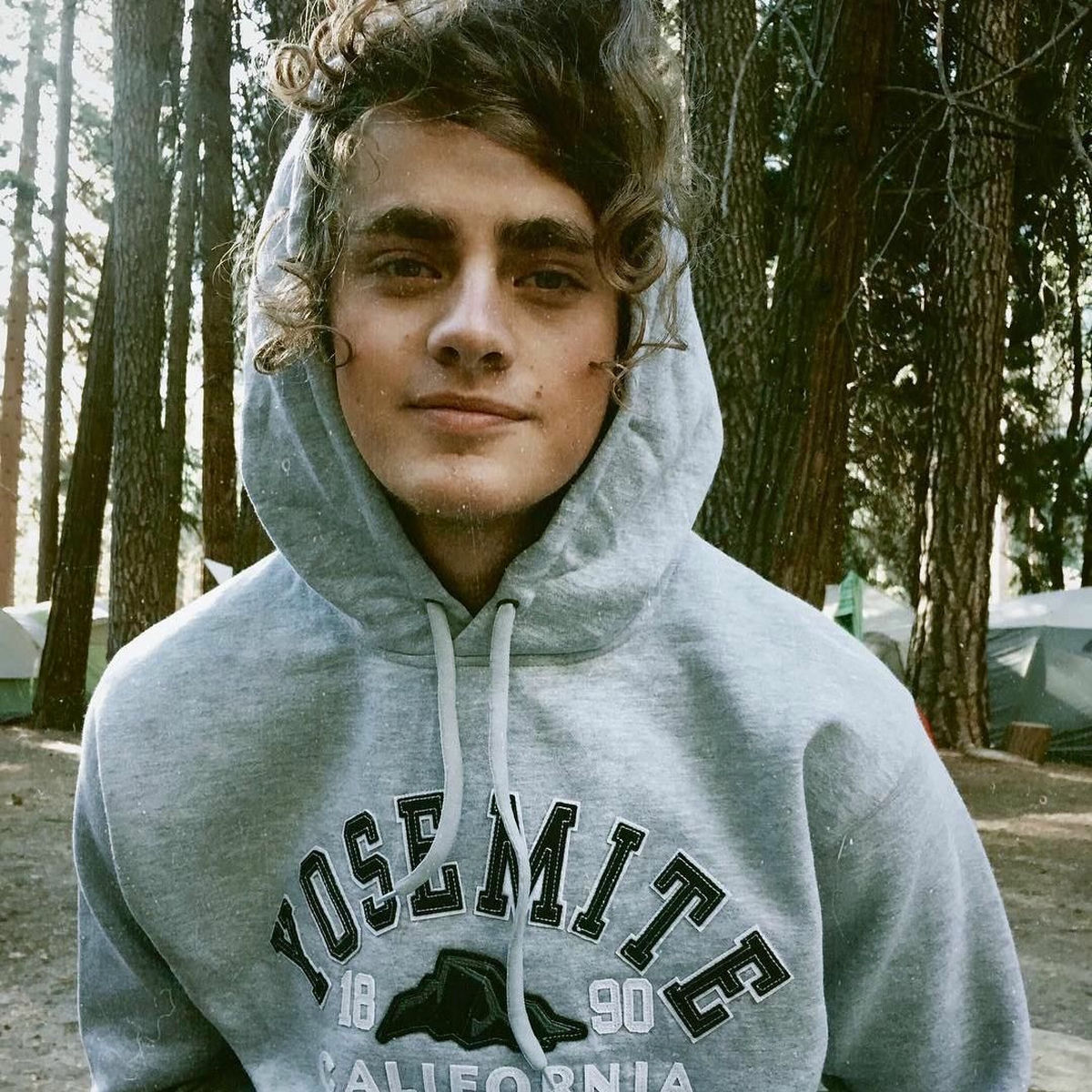 Artist picture of Fin Argus