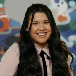 Picture of Thais Helena