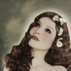 Picture of Delphine Volange