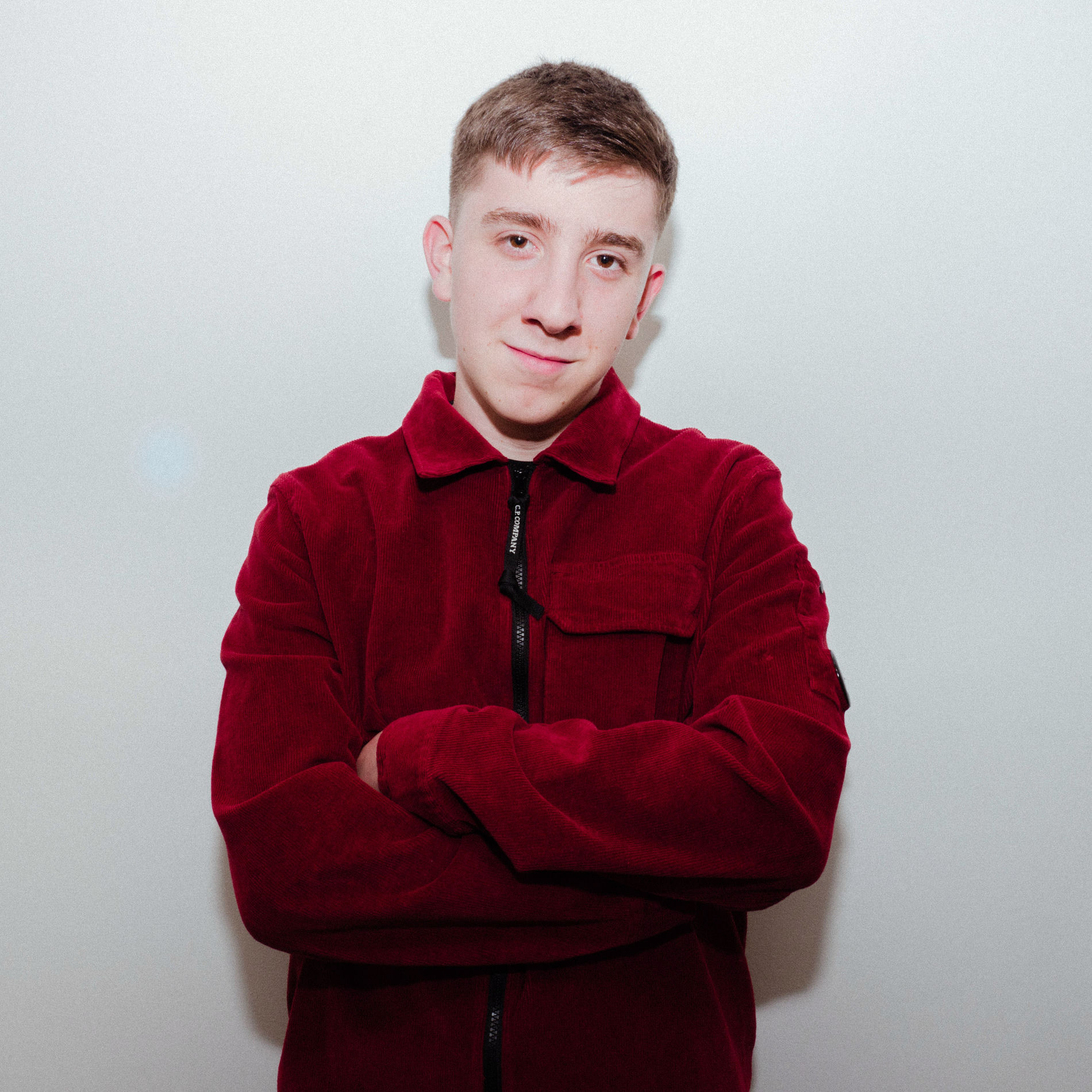 Artist picture of mustbejohn