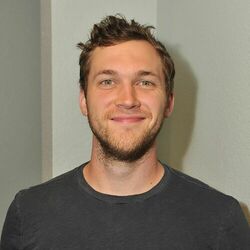 Picture of Phillip Phillips