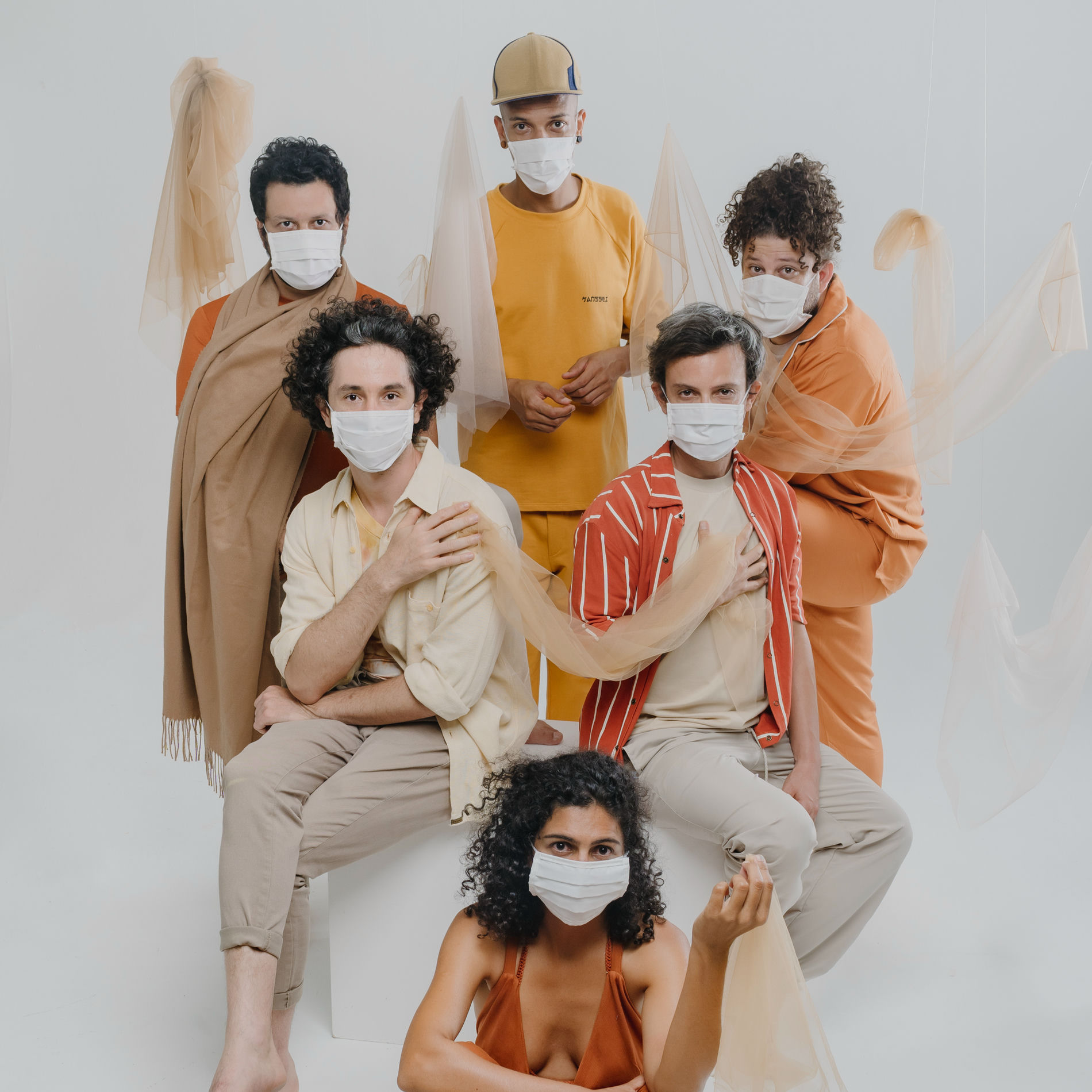 Artist picture of Graveola