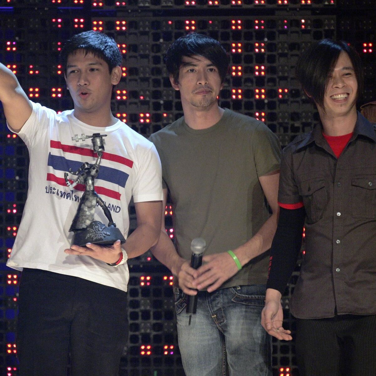 Artist picture of Rivermaya