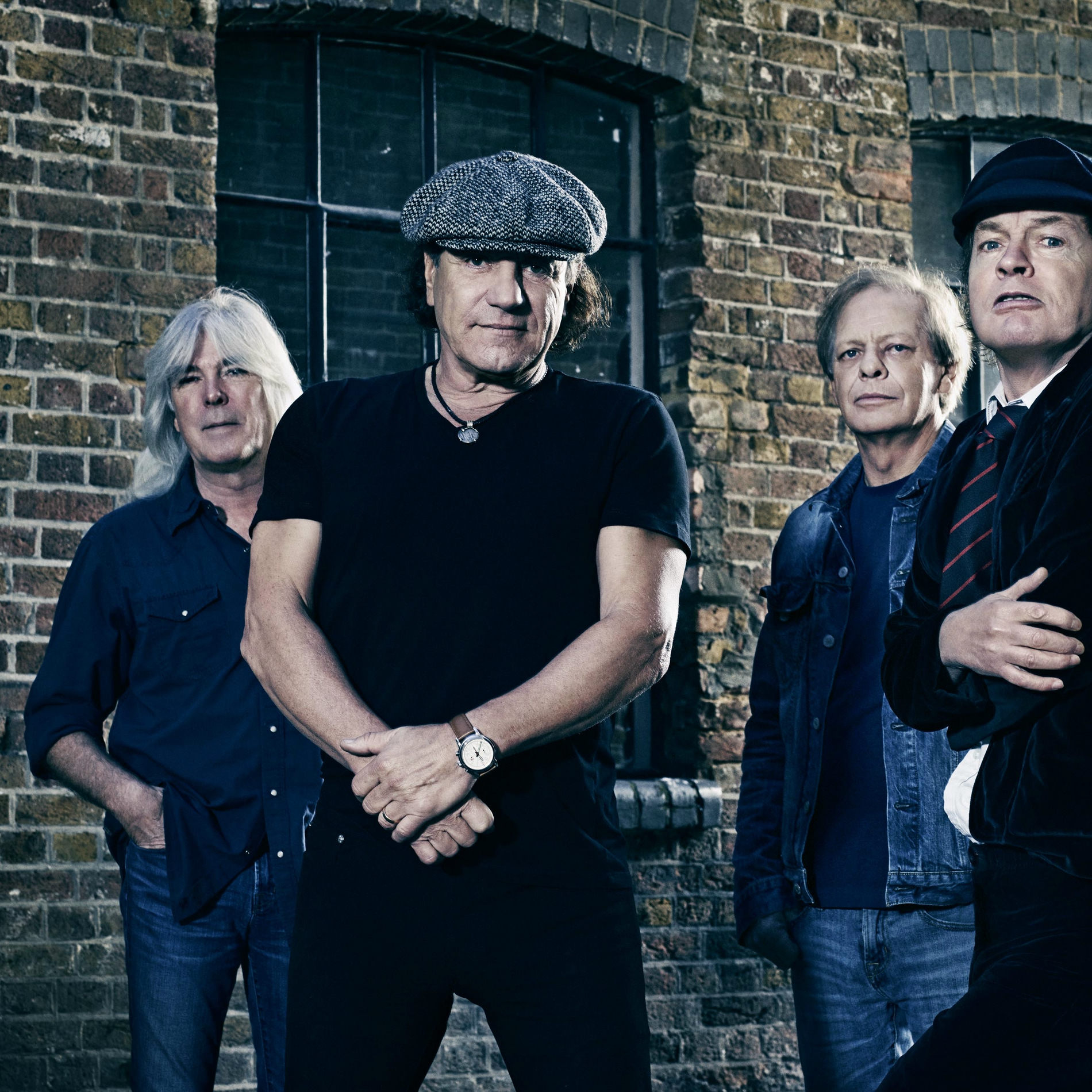 AC/DC: アルバム、曲、コンサート | Deezer
