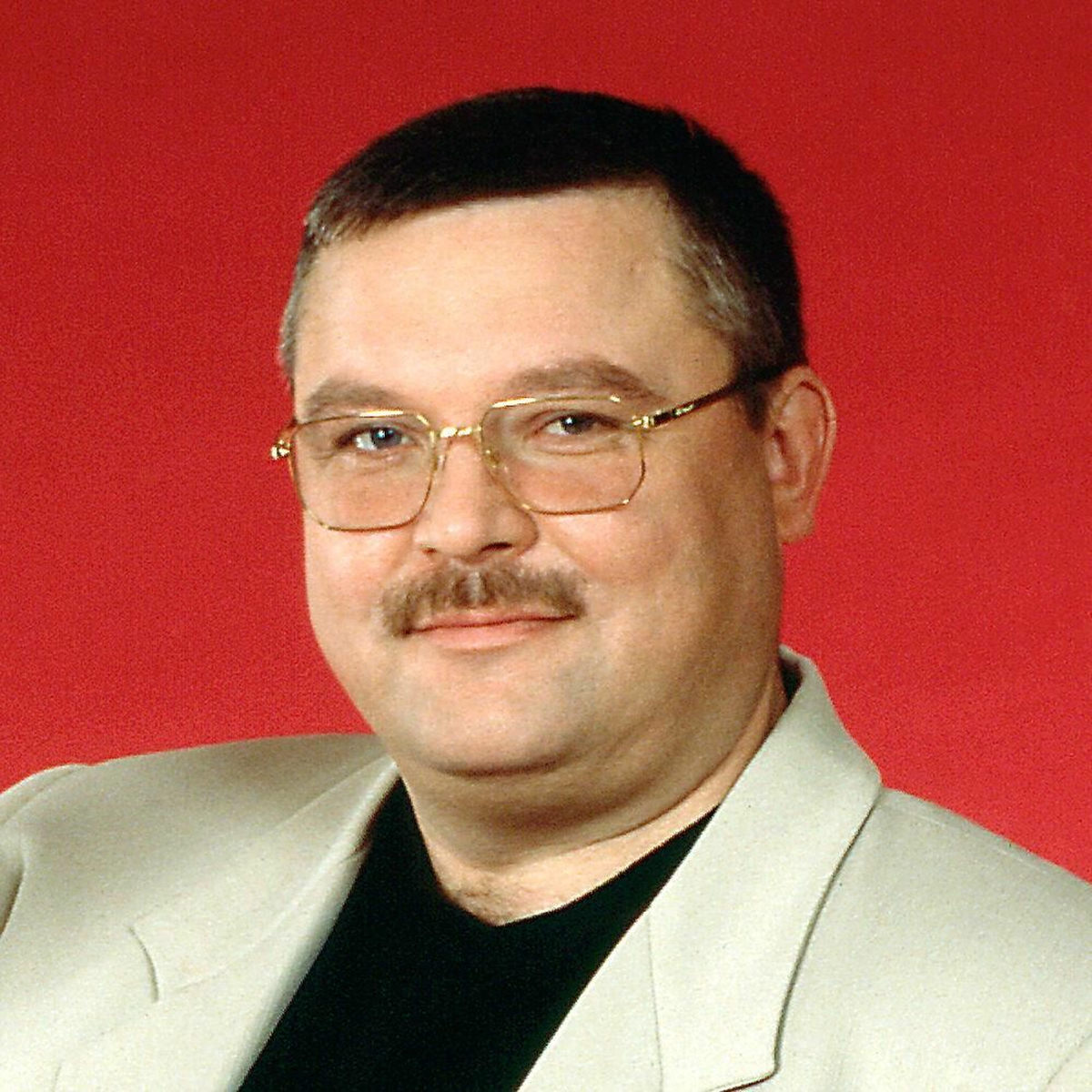 Artist picture of Mikhail Krug