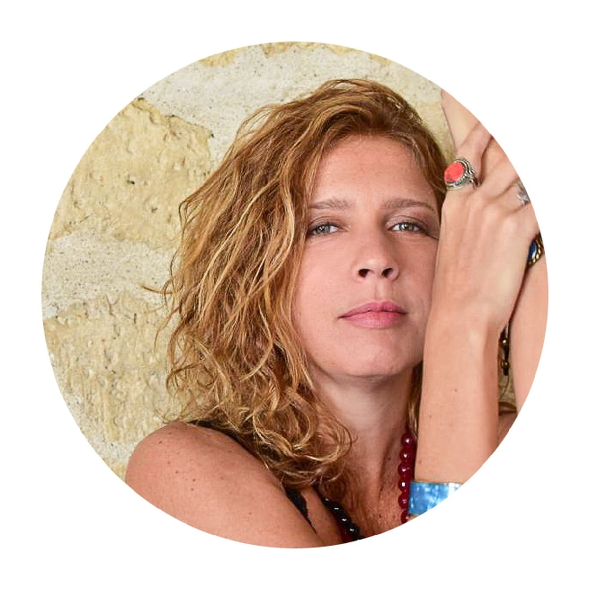 Artist picture of Caro Ferrer