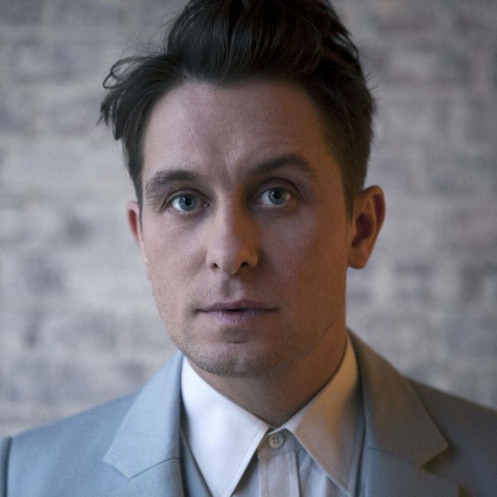 Picture of Mark Owen