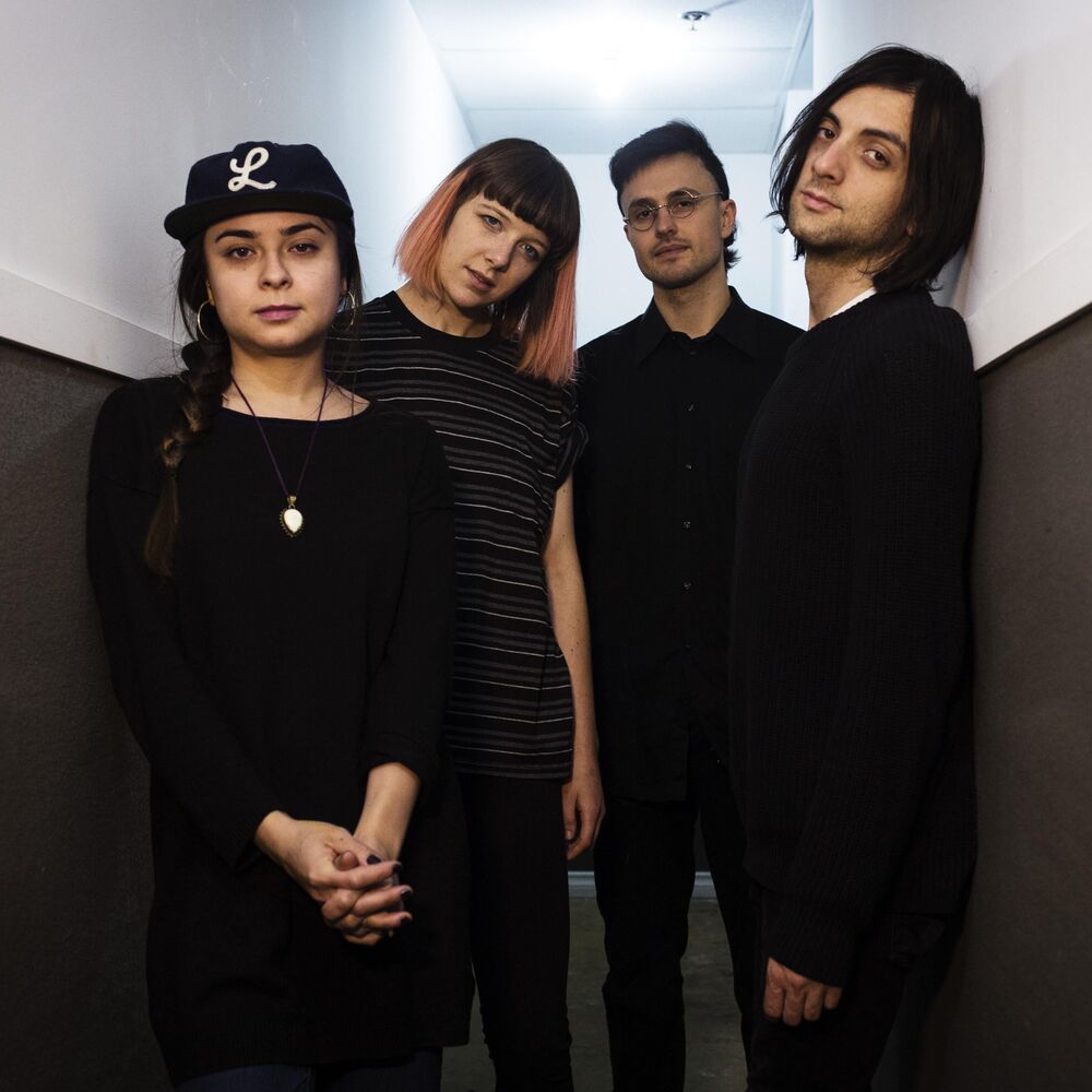Picture of DILLY DALLY