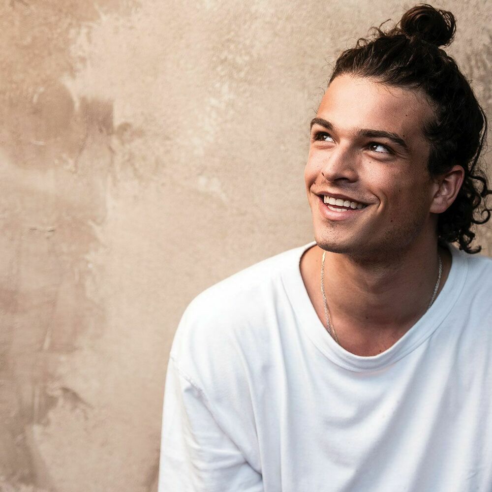 Picture of Leo Gassmann